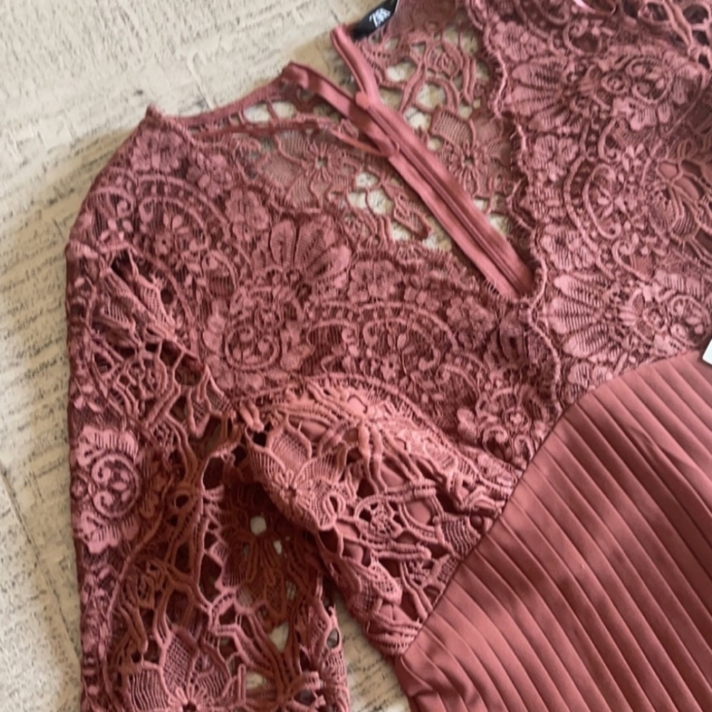 Zara mini dress - Picture 2 of 9